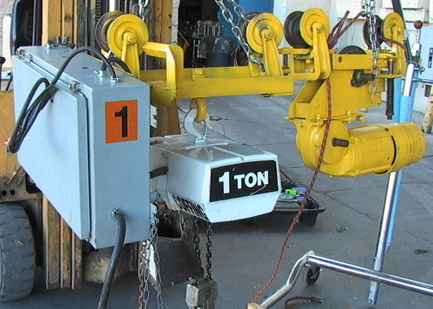 1-Ton Coffing EC20085 7 Ft Electric Chain Hoist With Horizontal