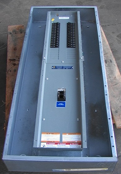 NOS 42 hole Circuit Breaker Panel 225 amp 3-phase 208/120 V