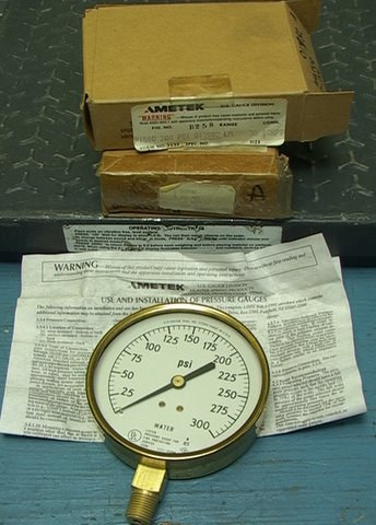 2x 300PSI Ametek Water Gauges New In Box