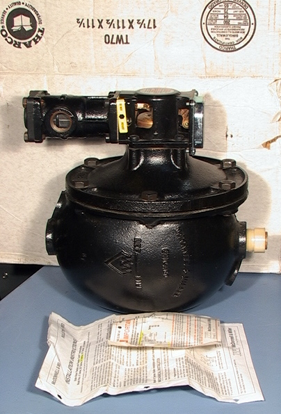 NIB McDonnell & Miller Water Supply Boiler Control Model 51
