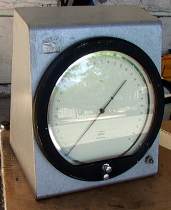 12" Heise 60 PSI Mirrored Dial Analog Pressure Gauge A-22844R