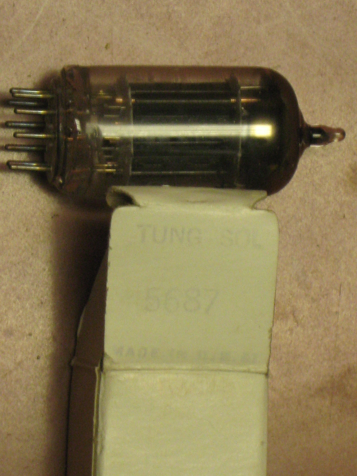 Set of 5 5687 Dual Triode Vacuum Tubes