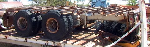 ~40,000 pound 17' Tandem Axle dually Semi 18-wheeler Trailer