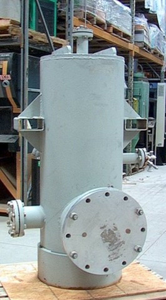 Heavy 1" thick steel vacuum or pressure chamber with 5 ports