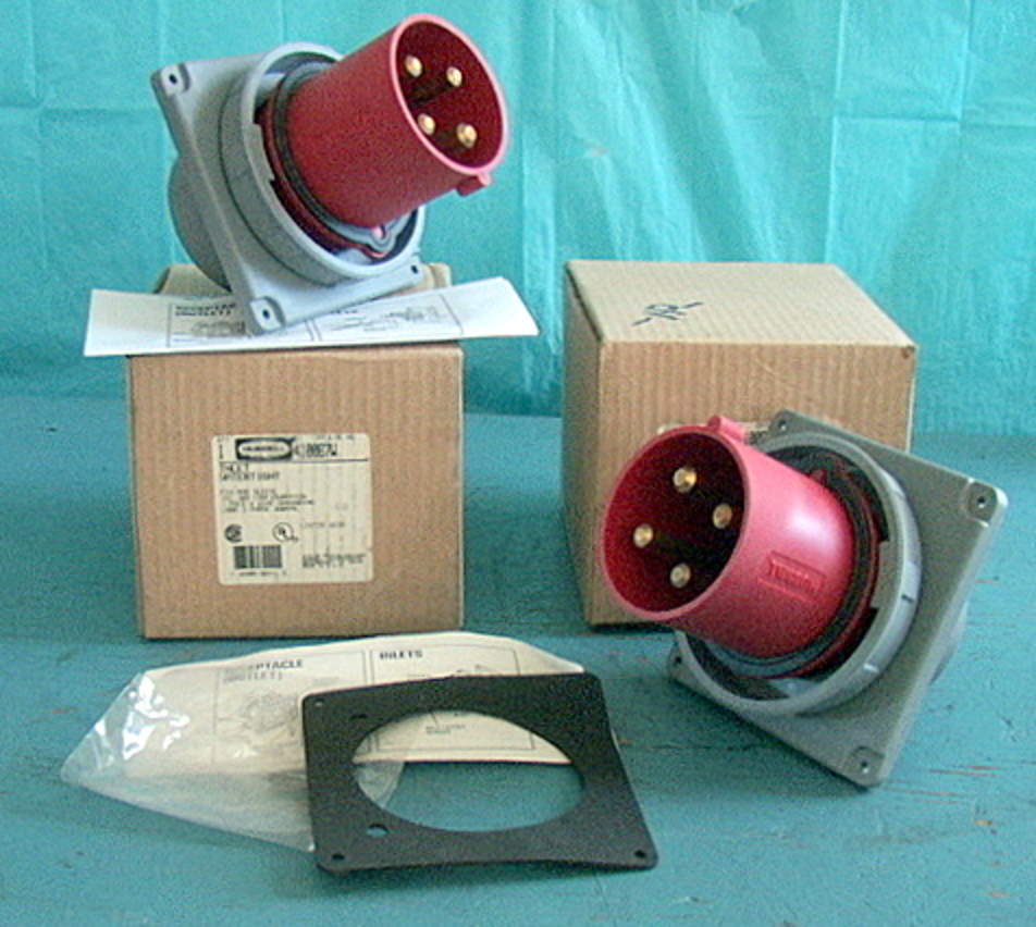 Hubbell 4100B7W 100 Amp, 480 Volt 3PY Pin & Sleeve Inlet