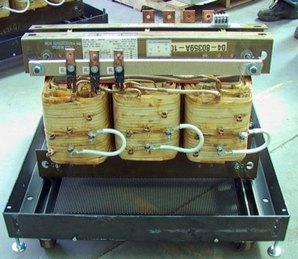 MGM 125kVA 480v/208Y120 3-Phase Transformer - output voltage tap