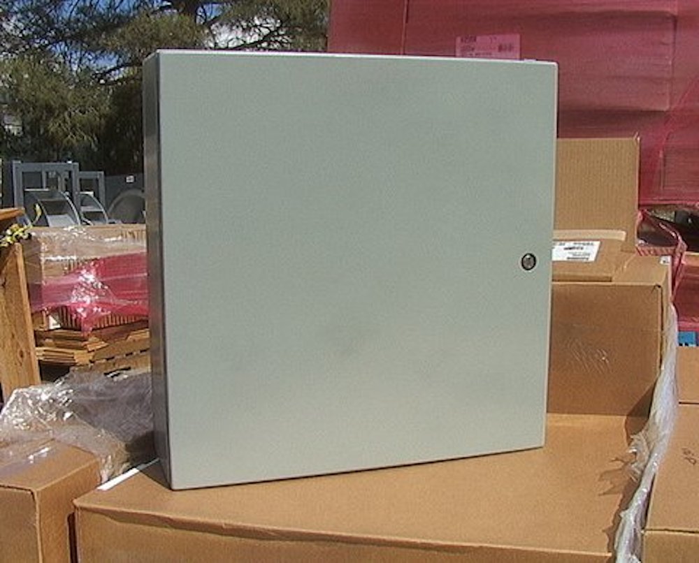 NIB Hoffman Concept Wet/Dry Type 4/12 Enclosure Cat No CSD20206