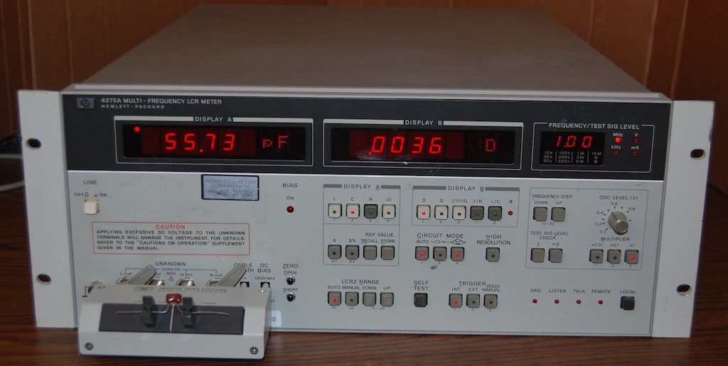 HP 4275A Multi-Frequency LCR Meter w/ Test Fixture, Options
