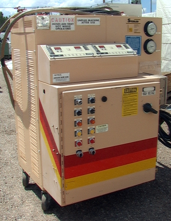 24KW STERLCO Sterl-Tronic m/n M6026-DX dual zone oil heater