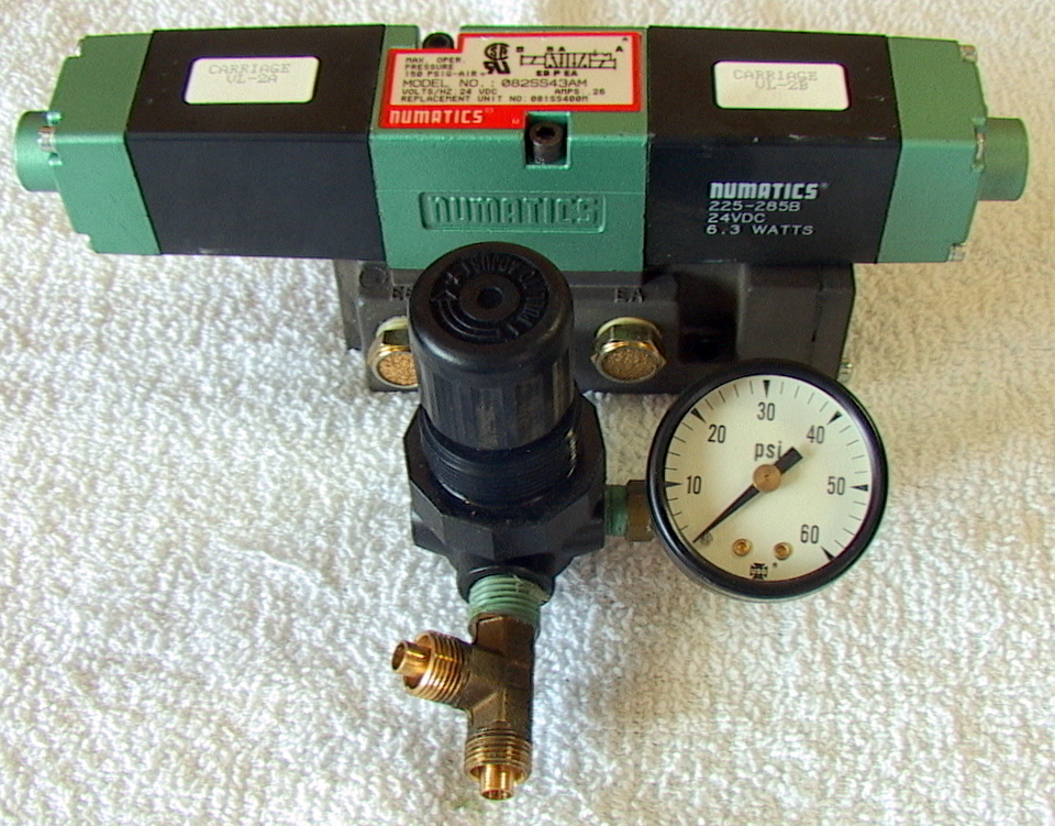 Numatics 150 psig-air Valve m/n 082SS43AM 24VCD + Norgren R07-20