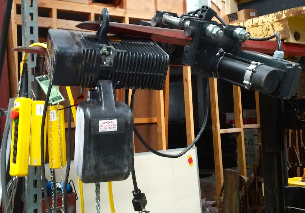 R&M Loadmate 1-Ton LM-5 Chain Hoist and TMU Motorized Trolley