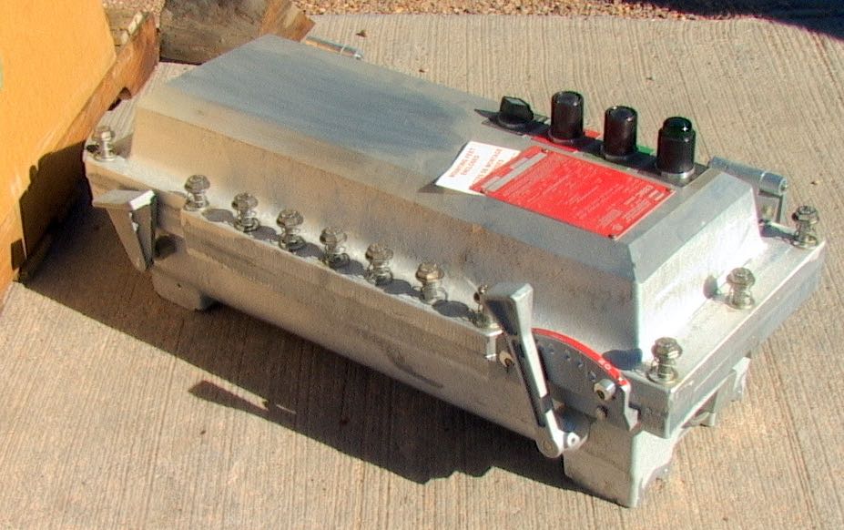 Crouse-Hinds EBM NEMA 3R Explosion-proof Dust-ignition-proof Rai