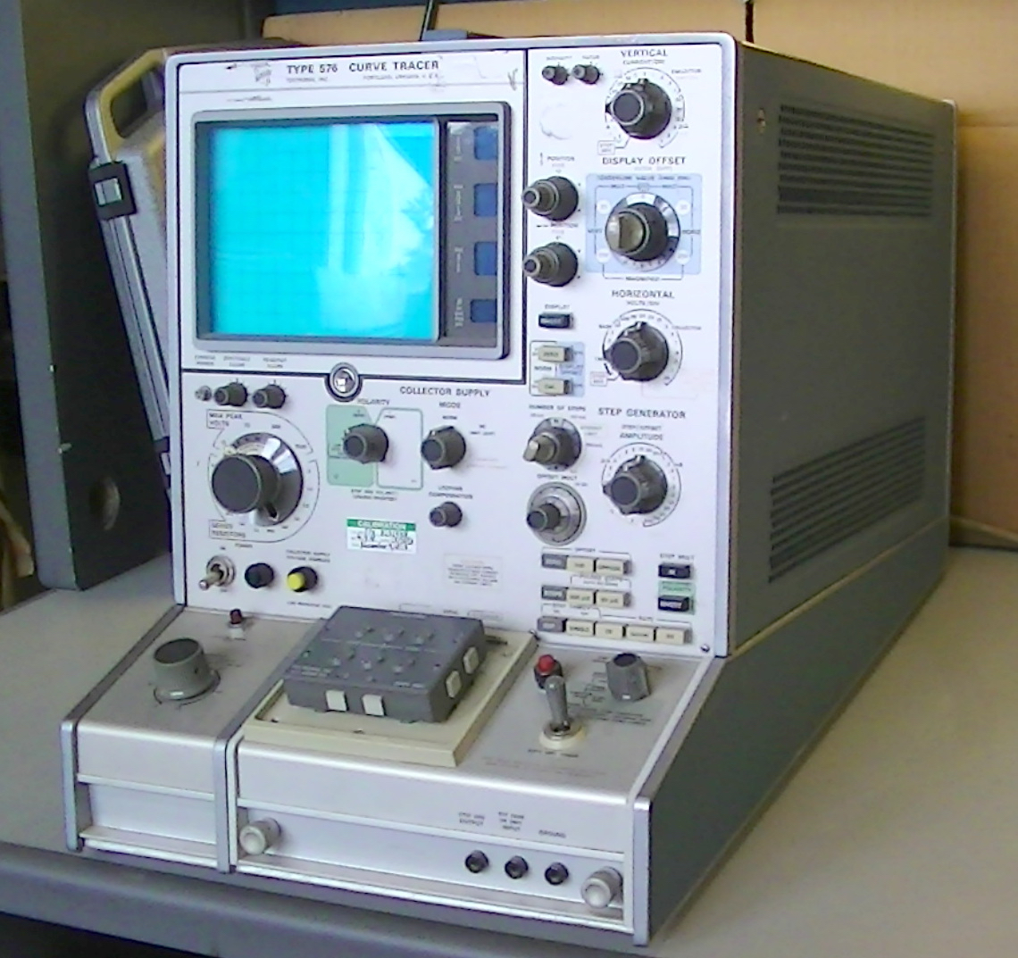 Tektronix type 576 Curve Tracer with 013-0098-00 transistor