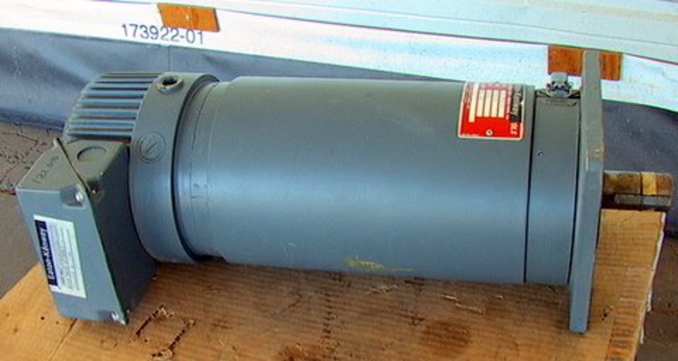 Eaton-Kenway 9.5HP 4000 RPM Dual Shaft DC Servo Type Motor
