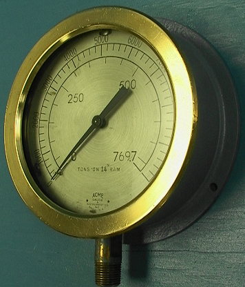 Brass Rimmed 7" 10,000 PSI 769 Ton (14"Ram) Hydraulic Pressure