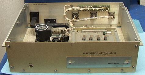15 Ghz Waveguide Attenuator 96214 With 3 sectons of waveguide