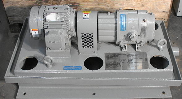 NEW Tuthill 3202-57T3 Air Blower Vacuum Pump 22.6 cfm 3hp at