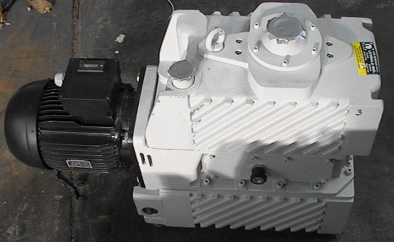 Leybold EcoDryL Vacuum Pump 1.5 KW E12315