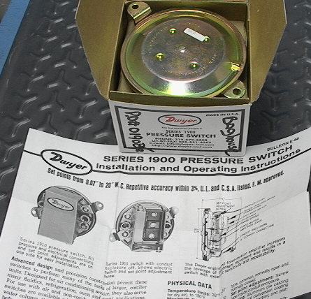 Dwyer Series 1900 Pressure Switch 1910-5 T29K