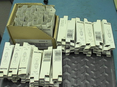 36 Philips Tubular T6 bulbs 15W 120V