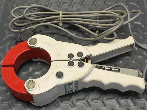 Dranetz TR-2013 1000 and 30 amp clamp on current probe trans