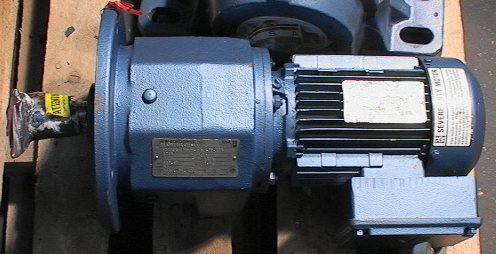 Right-angle Gear Box SEW-Eurodrive 1700 rpm in 16 rpm out 1650