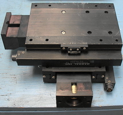 9x9 Daedal Model 06062P02ELH precision X-Y linear slide table
