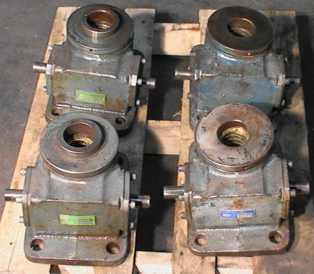 Set of 4 large Screw Jack Gear Boxes for ~2.5" rods double 1"