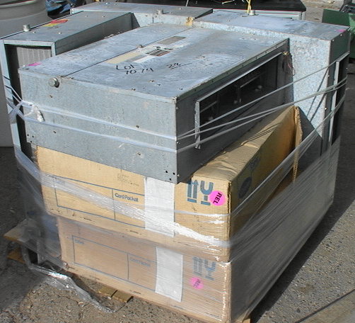 Carrier 40DQ 030 300CP Room heater/AC air handler module