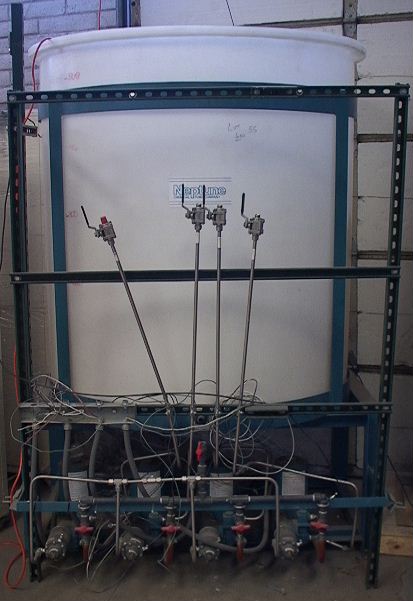 2000 Liter (500 gallon) Neptune Chemical Mix Tank with four
