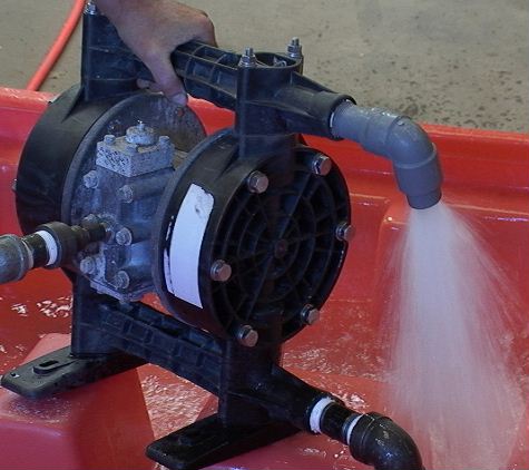 Yamada Dual Diaphragm Chemical Pump Air Driven Model NDP25 BVE