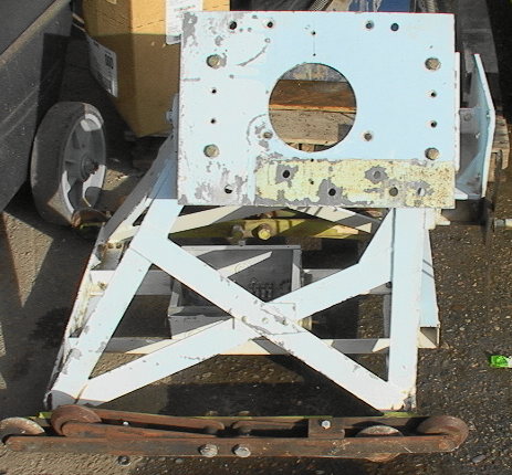 Groove Trolley Dolly roller-coaster cart with tilting platform