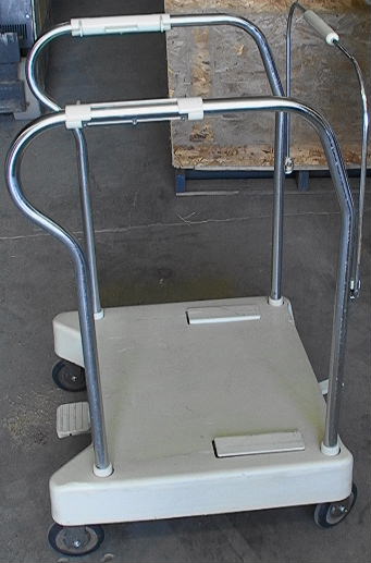 24" Cart Base With Load Latches, Hand-Rails And Pull Handle