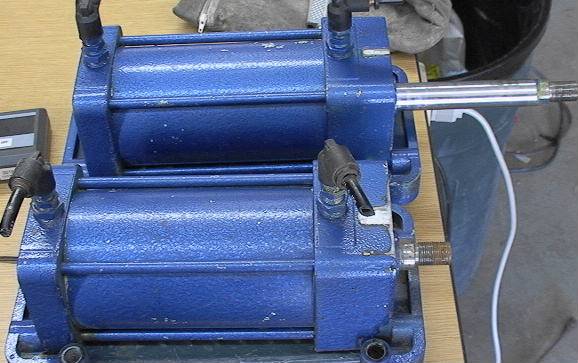 Tie-rod Air-Cylinders 6" Stroke ~4" Bore Threaded Rod-End Plate