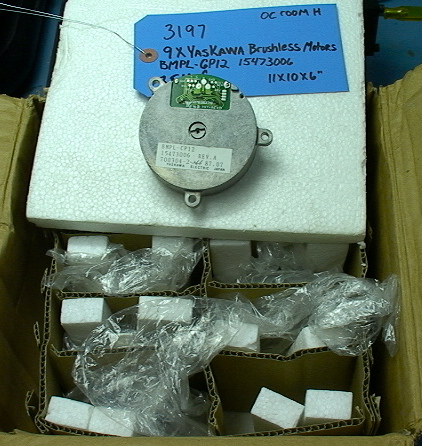 Nine Yaskawa Brushless Motors BMPL-CP12 15473006