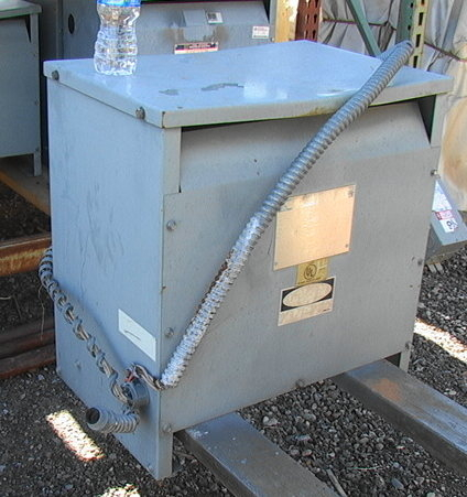 Square D 15 KVA 3-Phase Insulated Transformer 480-208/120 Delta