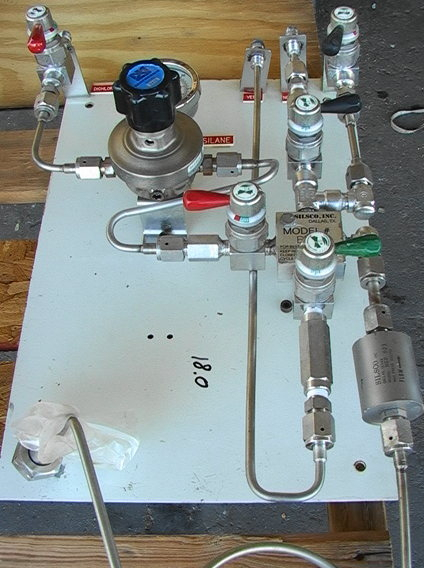 Matheson Regulated Stainless Steel High Purity Manual - Purge To