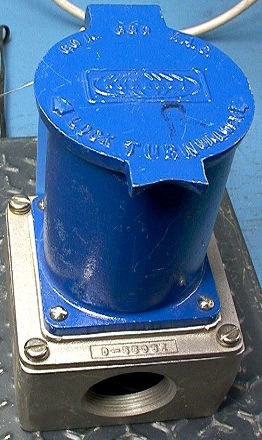 Hubbell Wet Location 60 Amp 600 Volt 4 Pole Plus Ground Recep