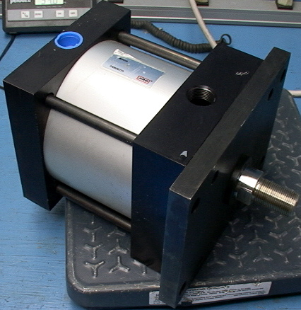 NEW ARO Air Cylinder 6" Bore 2 5/8 Stroke Model # BQ1054