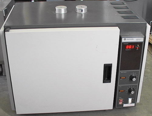 Very Nice 1.7 cubic foot Fisher Isotemp Oven 718F to 300 C with